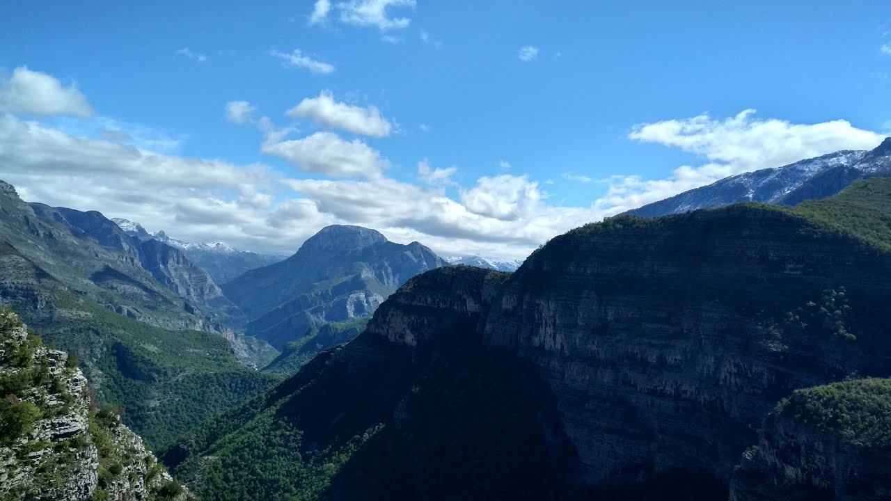 Moto trip Croatia, Montenegro, Albania - Maj&oacute;wka  2019 Bałkany - Albania( droga SH20 )  2X VFR 1200f