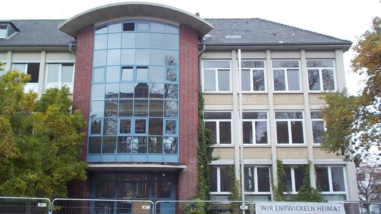 Iserlohn Karnacksweg Abriss des Theodor-Reuter-Berufskollegs 17.10.2025