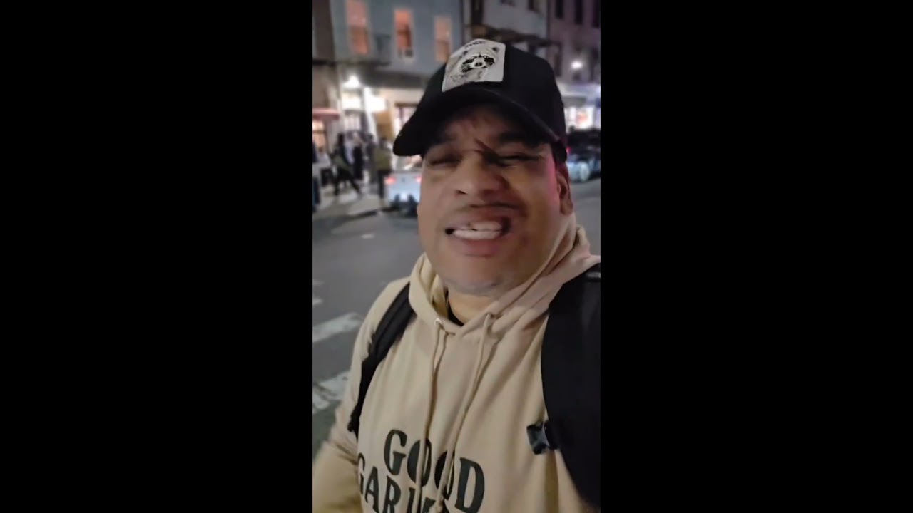 The Underdog 🐕A Brooklyn Story by St. Laz 