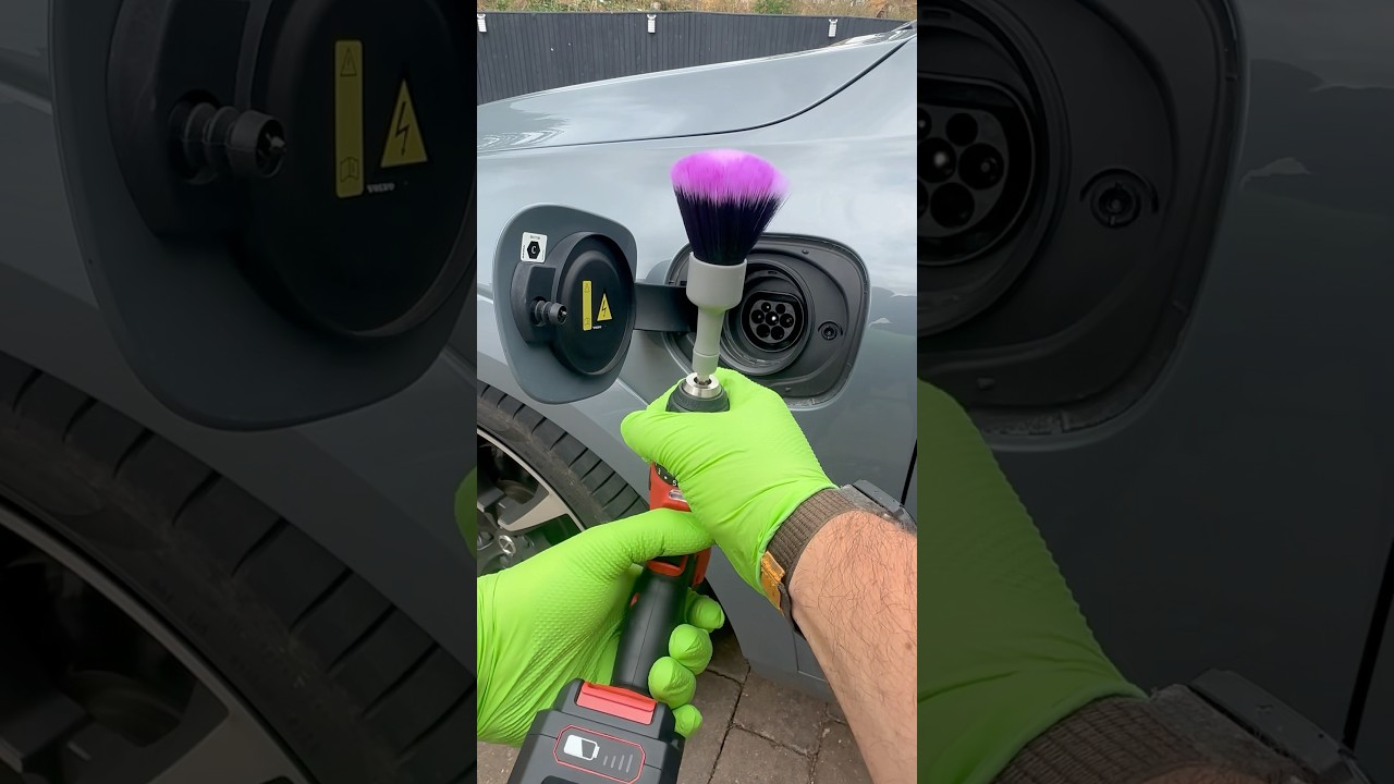 ‼️ Broken!! Have I Damaged My Volvo XC60 R Design Pro ‼️Absolutely Not!! #detailing #satisfying #pov