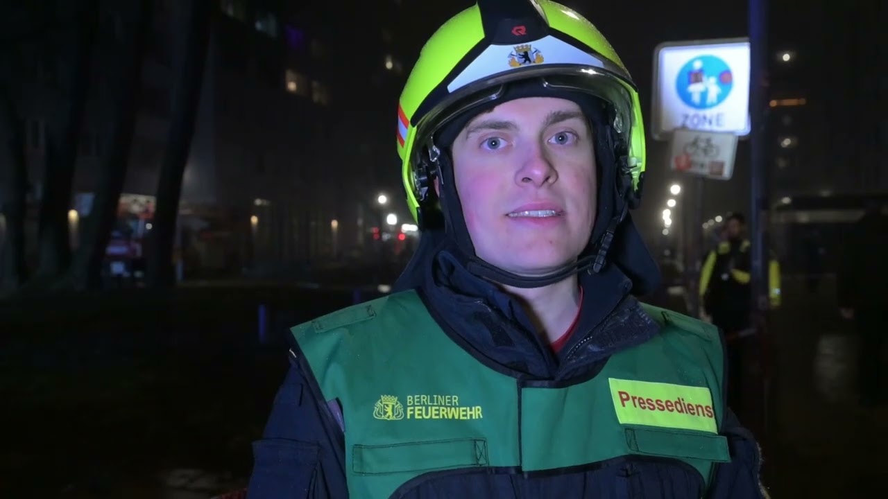 Großeinsatz in Berlin: Totes Kind und Schwerverletzte bei Hochhausbrand