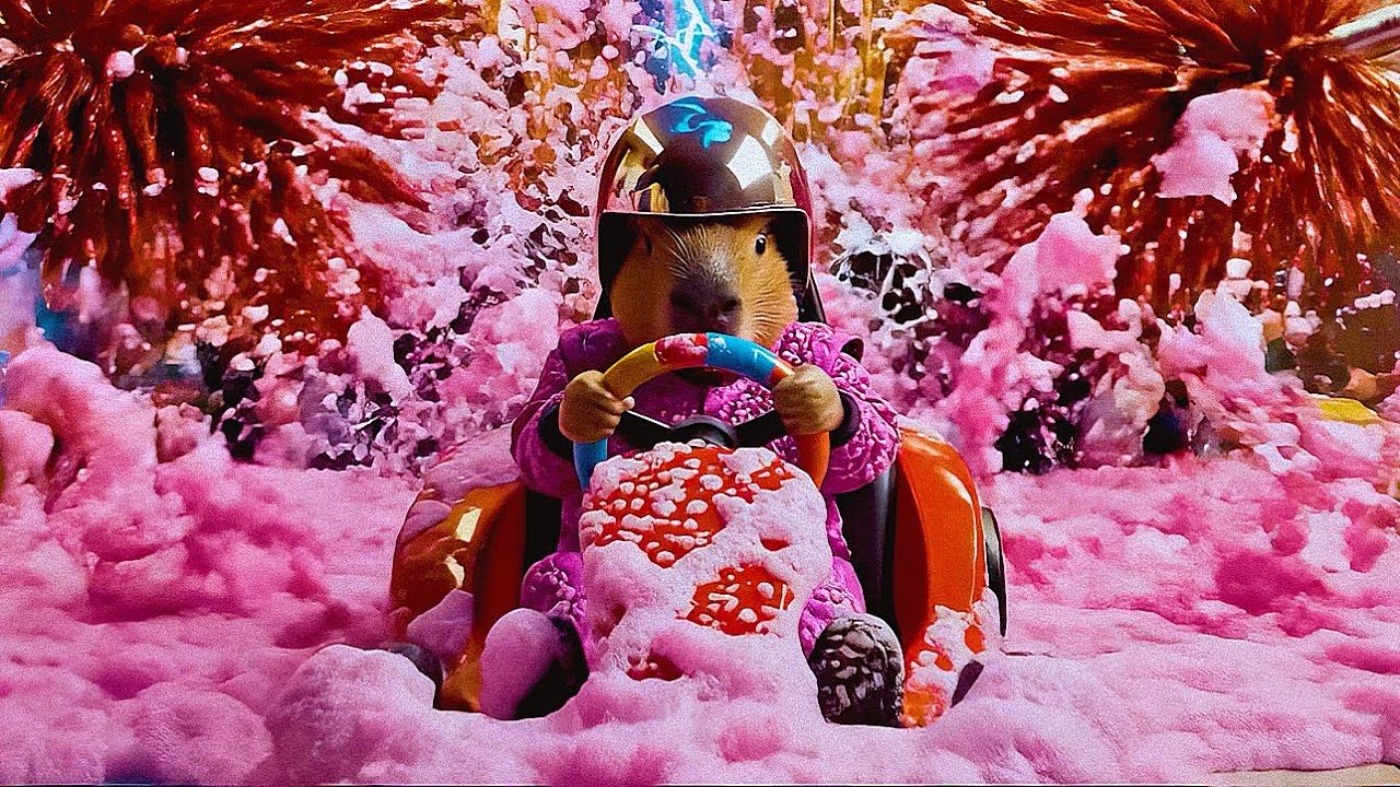 🤯Capybara Trapped in the Candy Car Wash! ASMR Sticky Syrup Disaster!