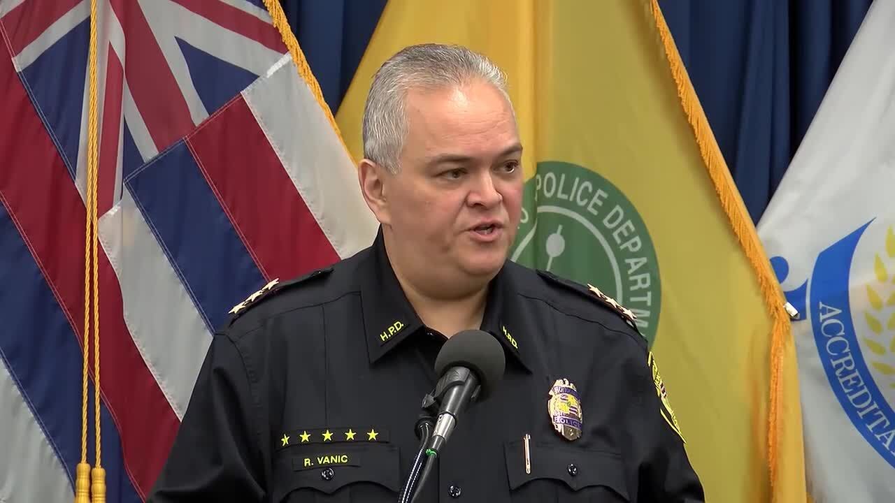 Police officer shoots man who allegedly grabbed kitchen knife