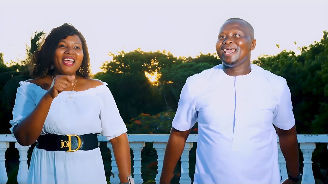 Kwa Ajili Yetu (Christmas Worship Song)_Sifuni Sound