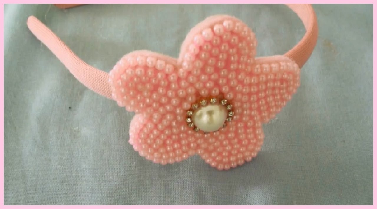 Faça você mesma: tiara com flor de pérolas