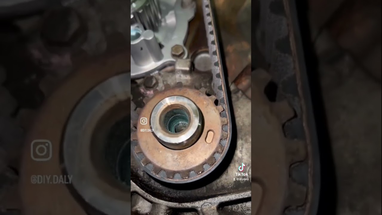 New timing belt and water pump on this 2017 Peugeot Boxer ⚙️ 