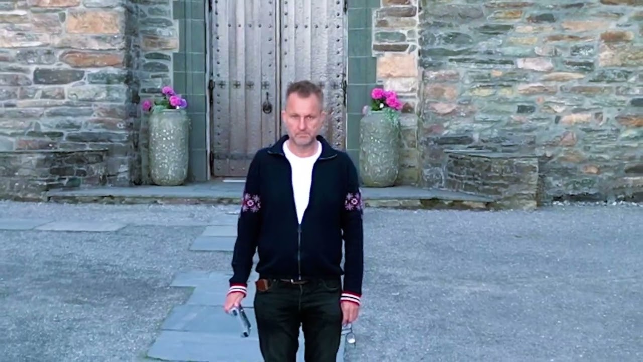 Lysekloster ruiner og Fana Kirke