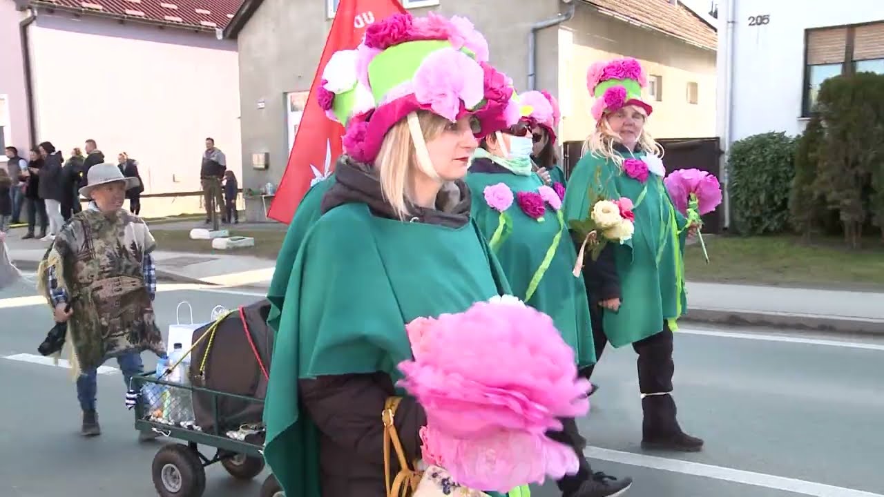 Brojne maškare na 6. Srakarskom fašniku