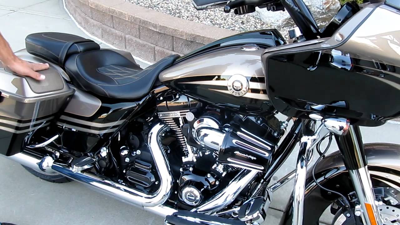 CVO Road Glide