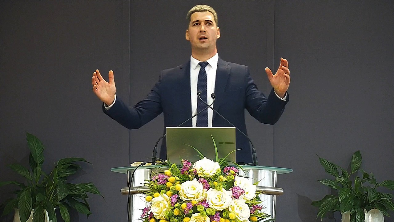 Nemanja Boričić – Između neba i zemlje