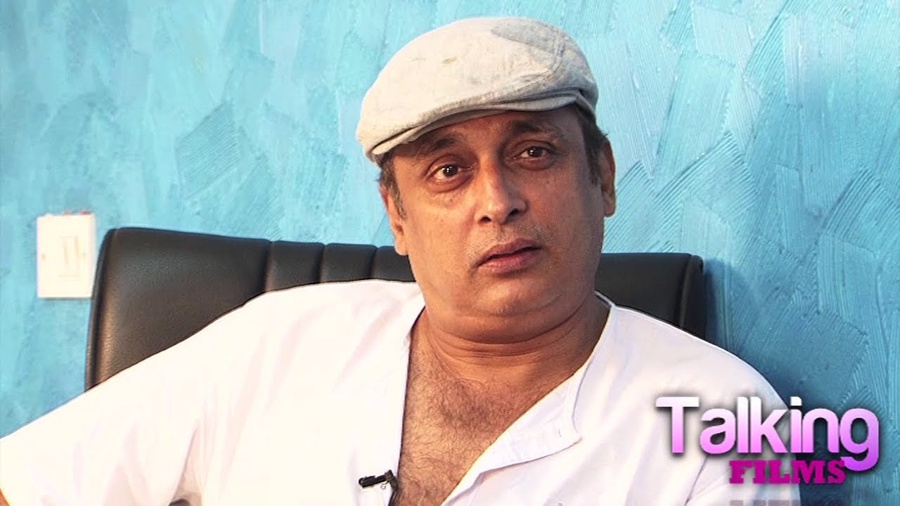 Na Ranbir Ko Hasee Aa Rahi Thi, Na Mujhe Hasee Aa Rahi Thi - Piyush Mishra