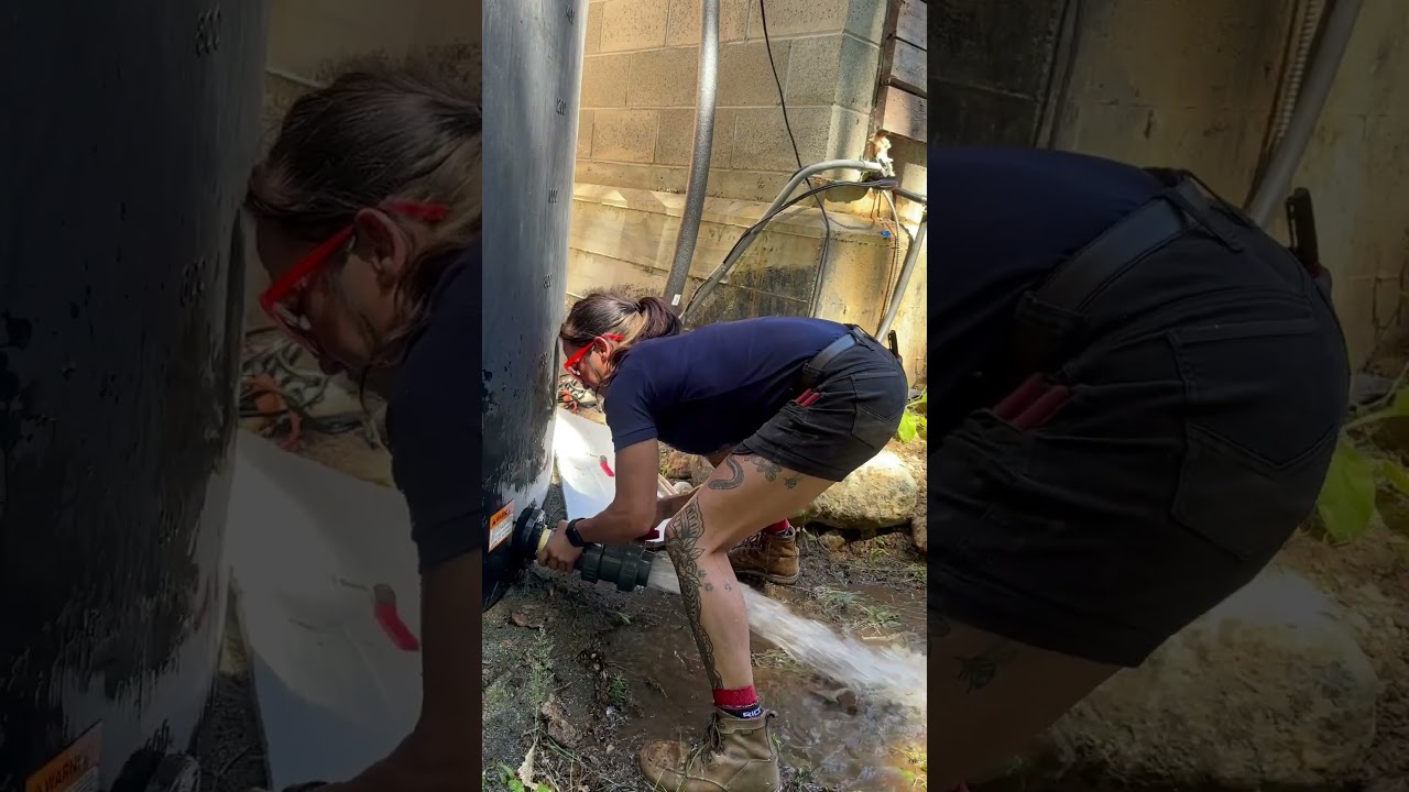 Replacing a valve on a full water tank! 🫣💦  -  🎥 @the_ladyplumber