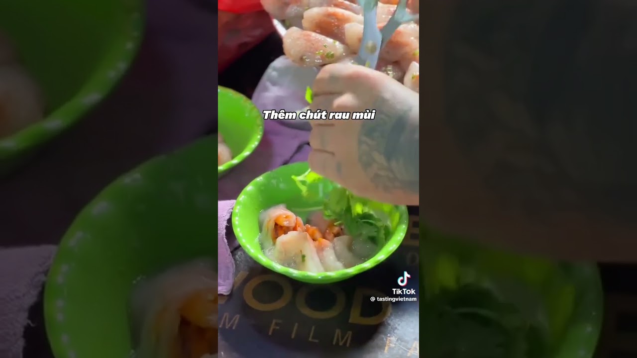 bánh bột lọc chan