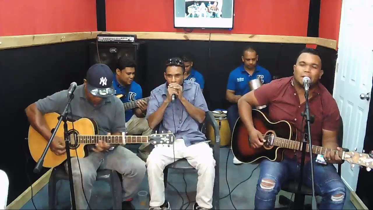 Dúo Carela ft Gregorio Santiago me extrañarás.