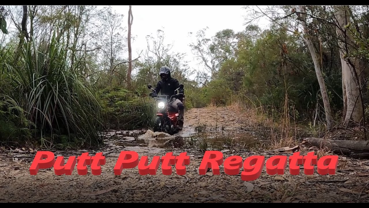 Honda 125 Trail and the Putt Putt Regatta