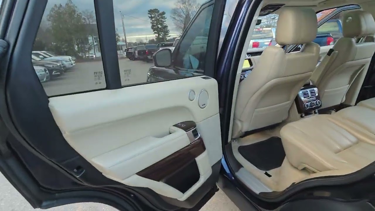 2017 Land Rover Range Rover HSE AWD 379104