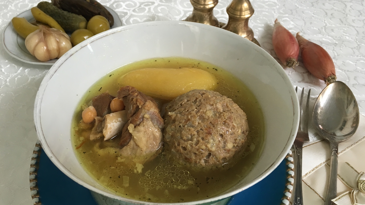 Bozbaş. Bakı mətbəxi. Küftə-bozbaş Кюфта-бозбаш. Бакинская кухня.