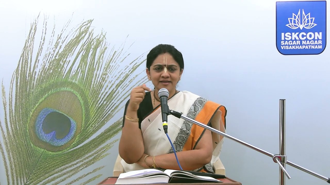 Life & teachings of Ramanujacharya (English) by Dr.Nitaisevini Mataji