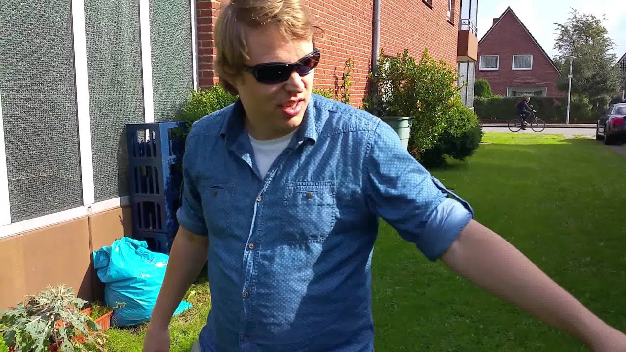 ENCHROMA. Chris sees colour for the first time. Das erste mal Farben!