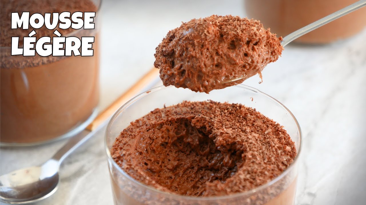 MOUSSE au CHOCOLAT 🍫 Légère, Peu Sucrée & Inratable – Recette Facile