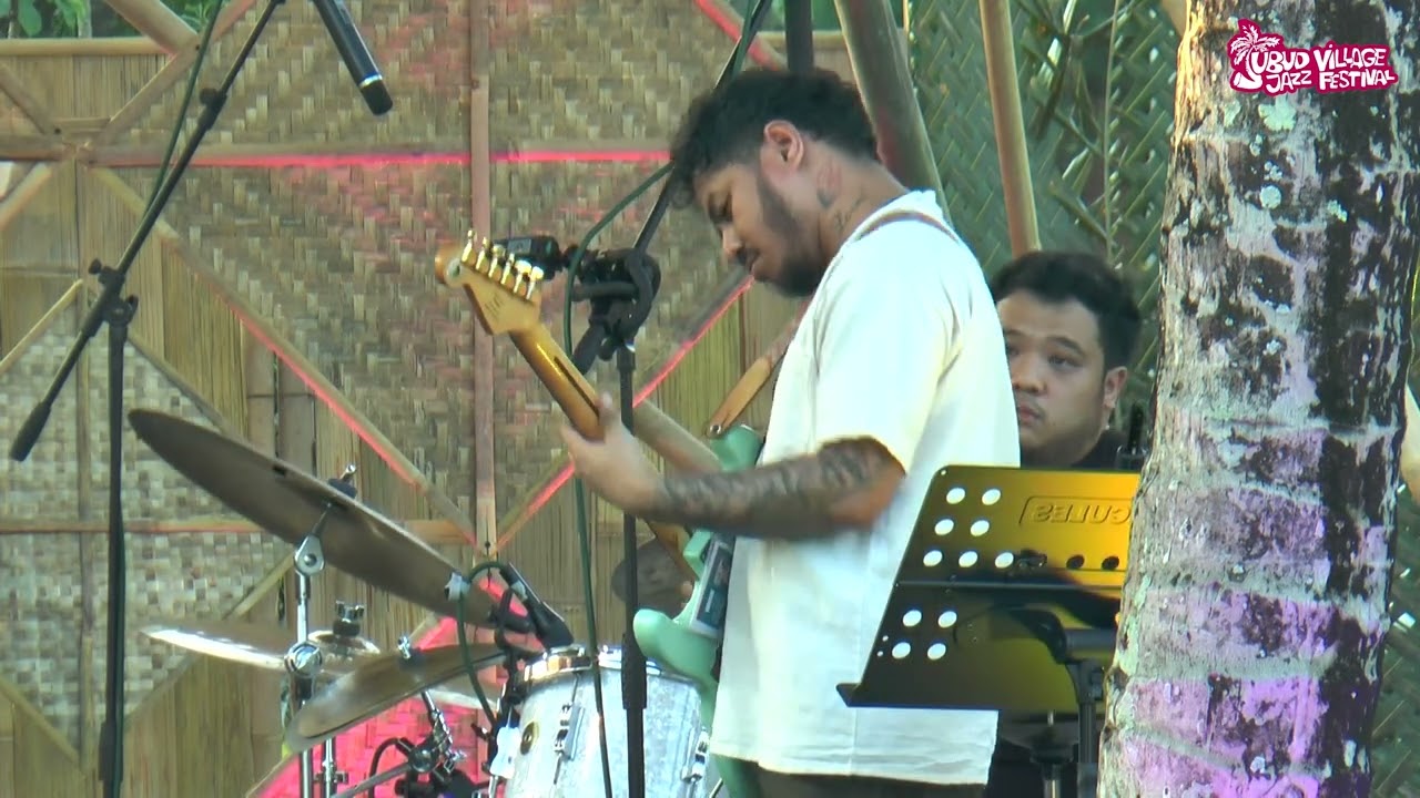 Fawr At UBUD VILLAGE JAZZ FESTIVAL 2024 - Lesson 1 Dance   NAIMA Justin Brown (John Coltrane)