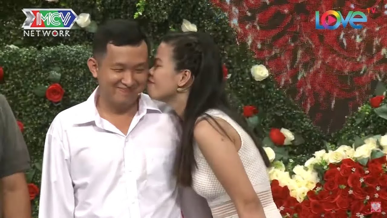 N&agrave;ng tuổi cọp hẹn h&ograve; chưa thấy mặt đ&atilde; MUỐN ĐẺ vừa gặp so&aacute;i ca l&agrave; ẬP TỚI H&Ocirc;N khiến ch&agrave;ng e ấp |BMHH