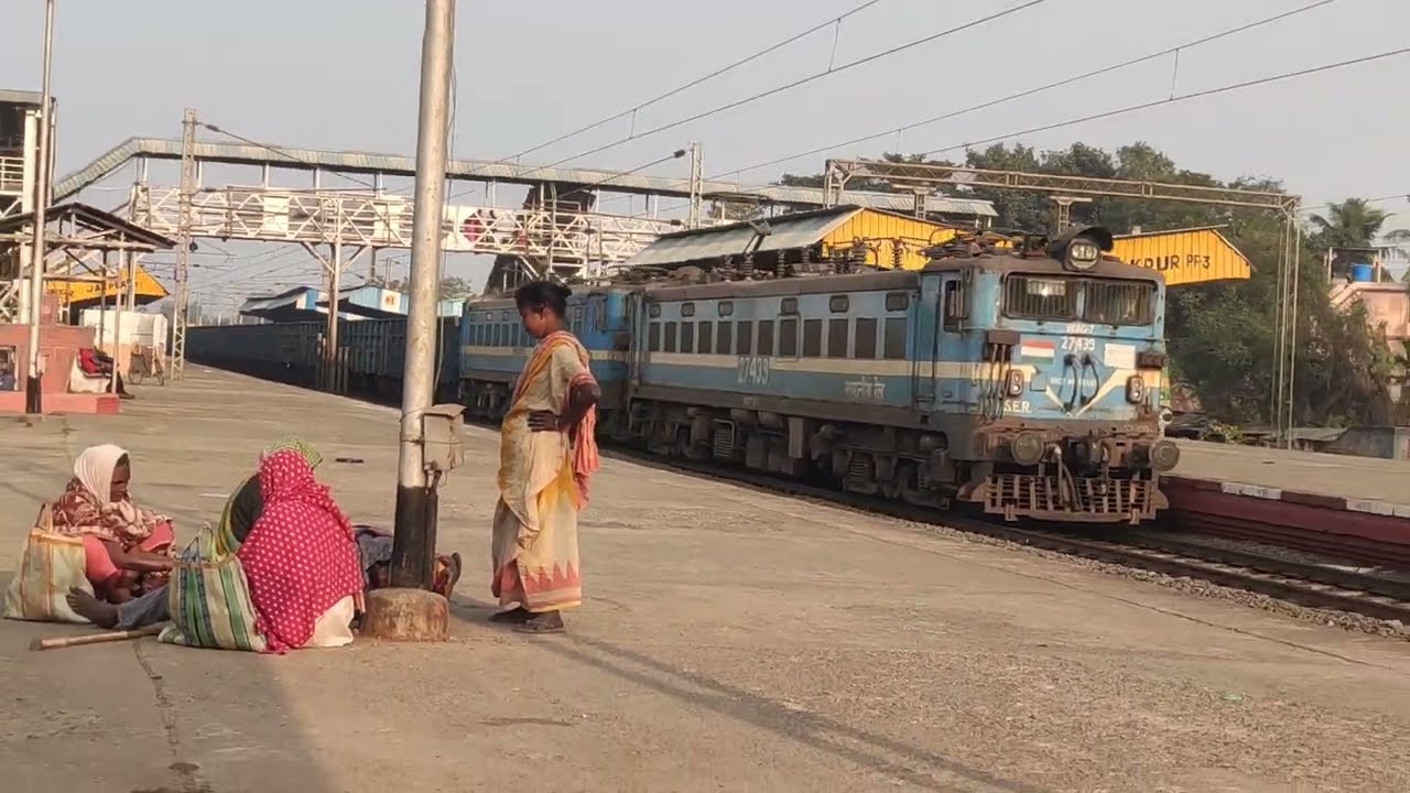 Dengarous WAP - 7 engine with goods train 80 kmph leaving 