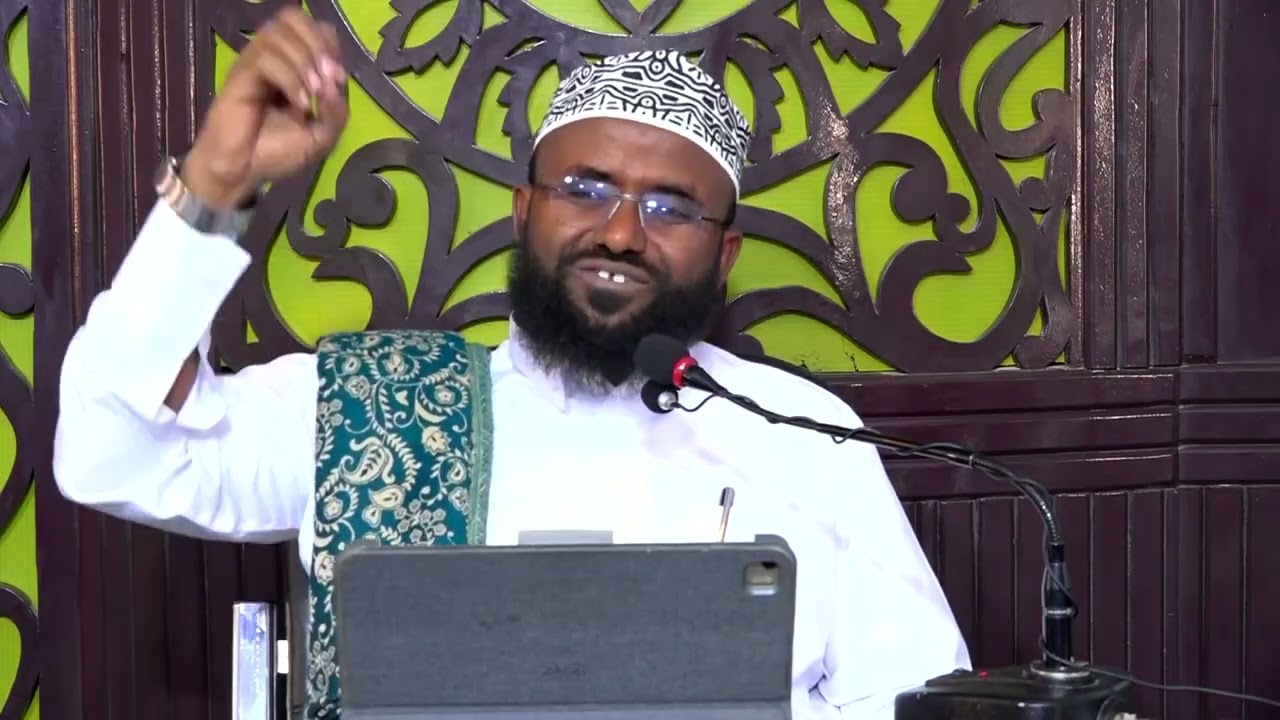 Qiimaha Quraanka Wax Ka Mida Dr. Khadar Xasan Axmed