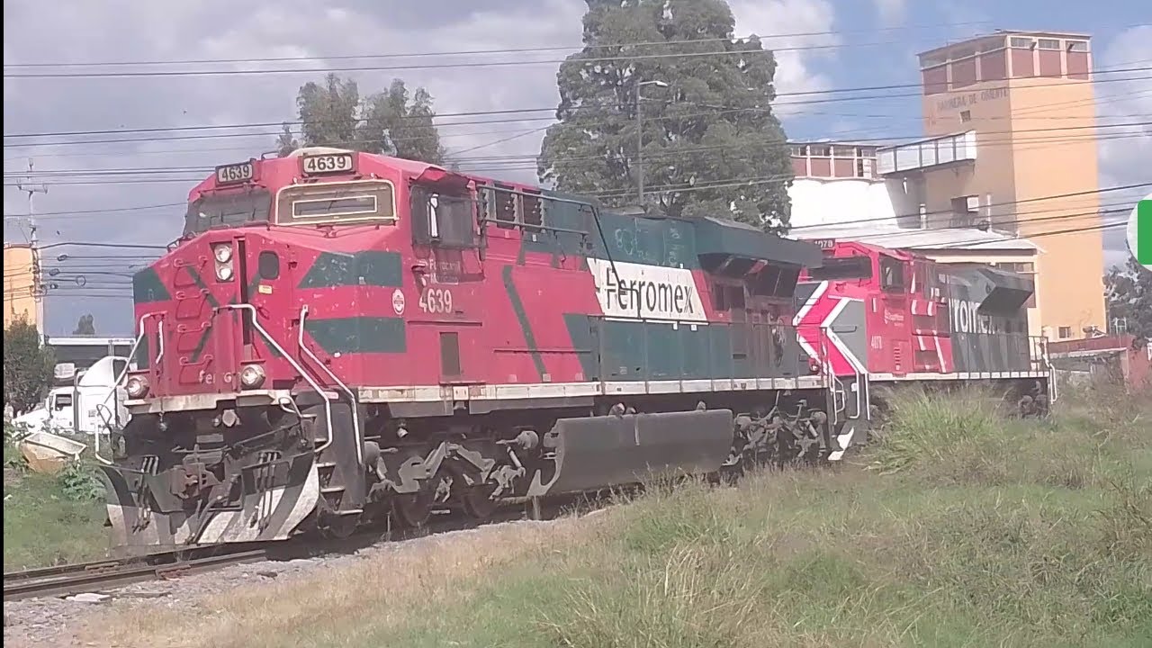 FXE 4639 y 4078 haciendo maniobras en 