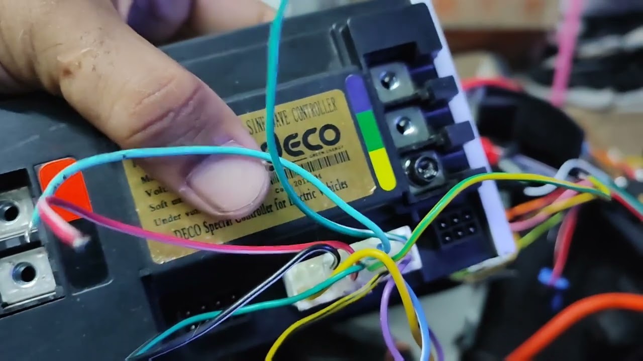 รถไฟฟ้า JNT FY2 ใส่กล่อง g72130e แบต ตะกั่ว 60v