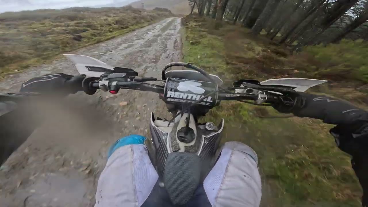 Agüita de buena mañana. Endureando. 