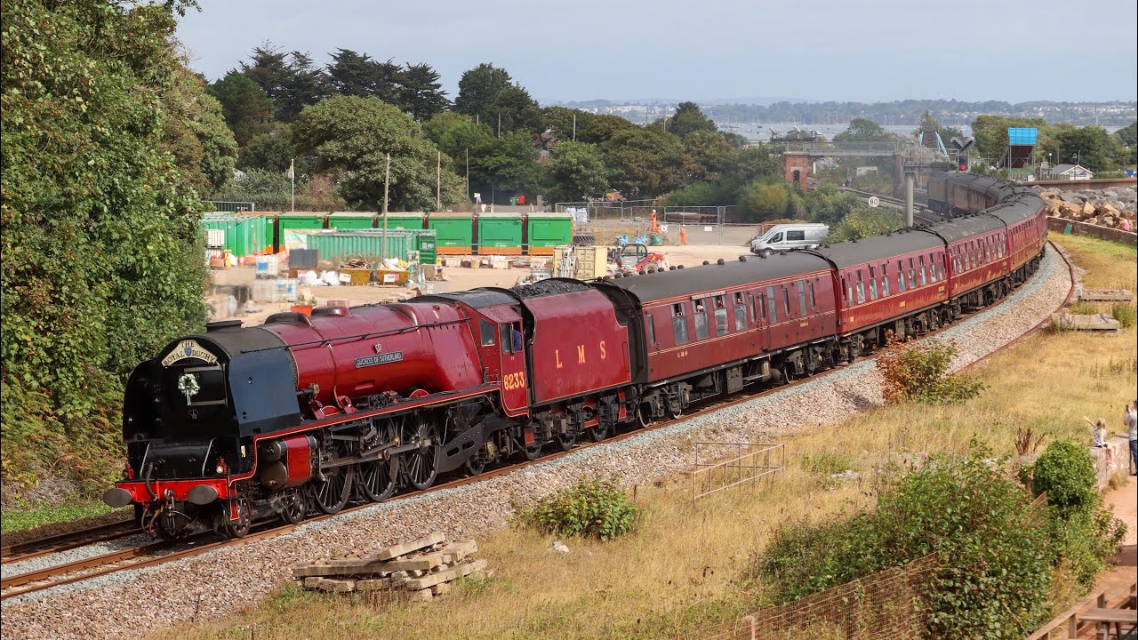 6233 Duchess of Sutherland on &lsquo;The Royal Duchy&rsquo; at Dawlish & Newton Abbot (21/08/22)
