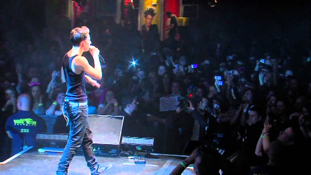 SP - Nevem SP Nagykoncert [3/6] - OMG (km. Düki) / Kölyök 22 / Bontsuk a formát / Mese