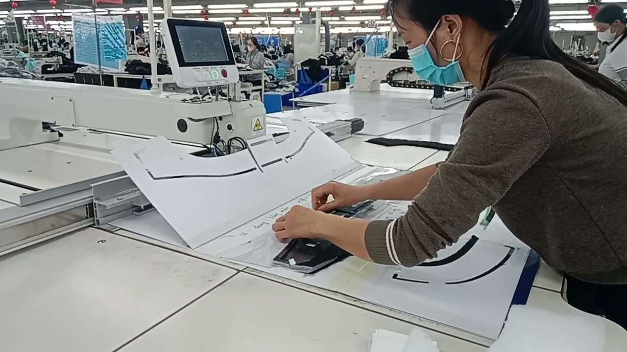 On 13037 ghim  đỉnh cửa mũ, ghim bông dựng đcm,ql 2 đầu đcm