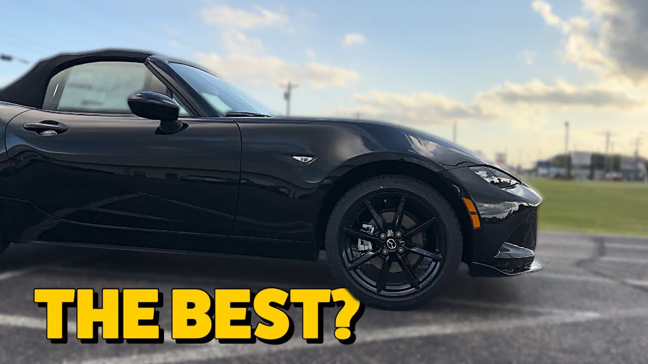 Первый взгляд | Mazda MX-5 Miata Club 2023 года в цвете Jet Black