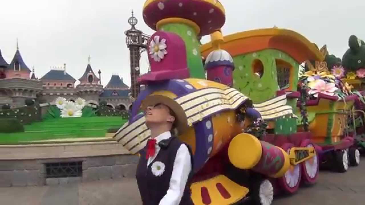 Disneyland Paris - Disney's Spring Promenade Train - 7 June 2014