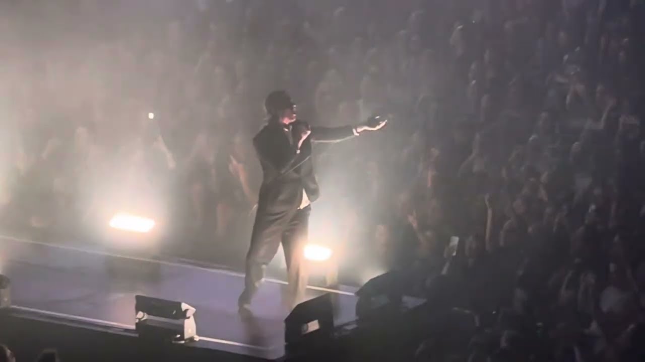 Editors - Sugar live @ Sportpaleis Antwerpen 08-03-2024