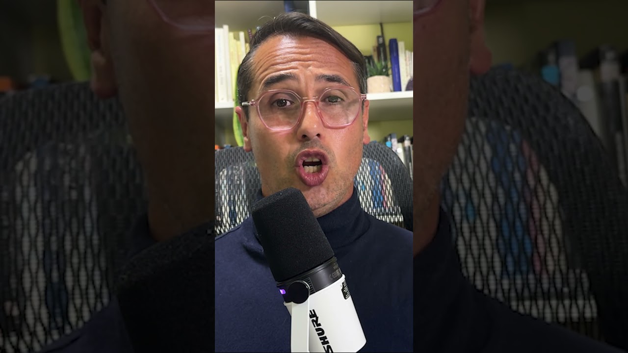 S&eacute;neca ten&iacute;a raz&oacute;n: no tienes poco tiempo, lo malgastas #Shorts