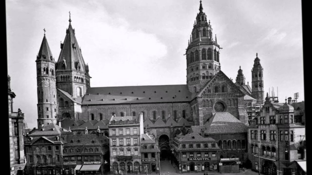 Echte Meenzer......im Schatten des Doms