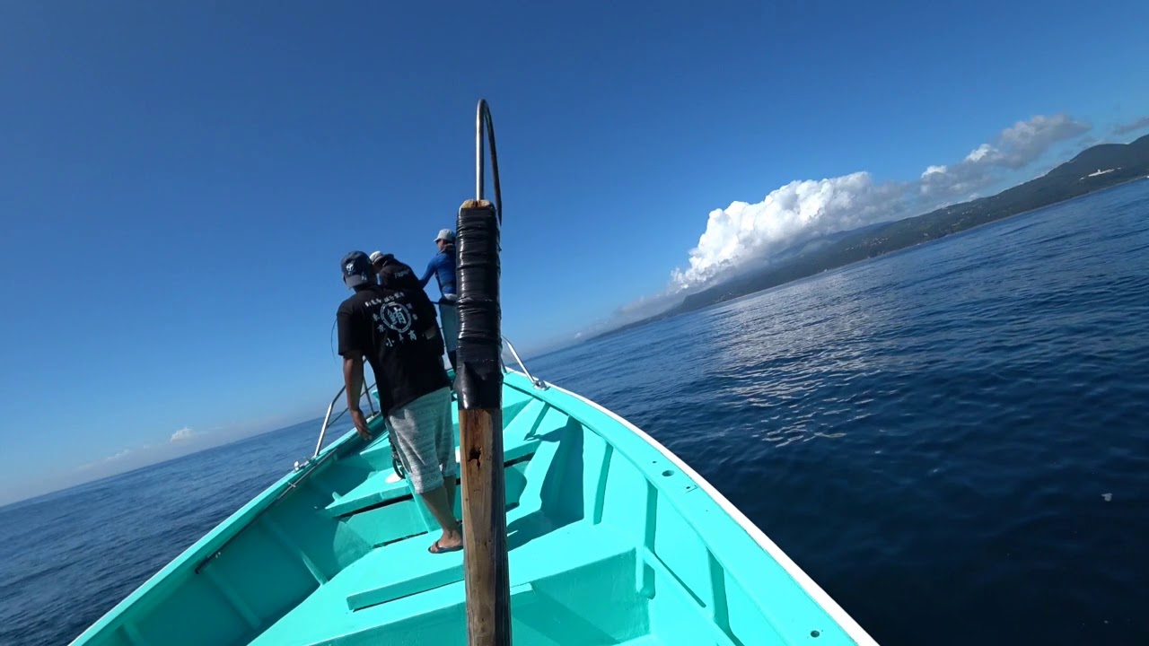 竜海丸２号船ス－パ－ボイル前でキハダマグロヒット！！