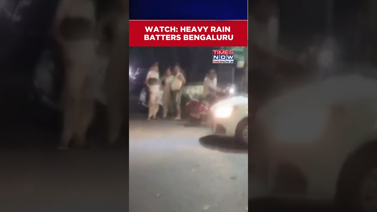 Karnataka: Heavy Rainfall Uproots Tree In Bengaluru | Karnataka Weather #shorts
