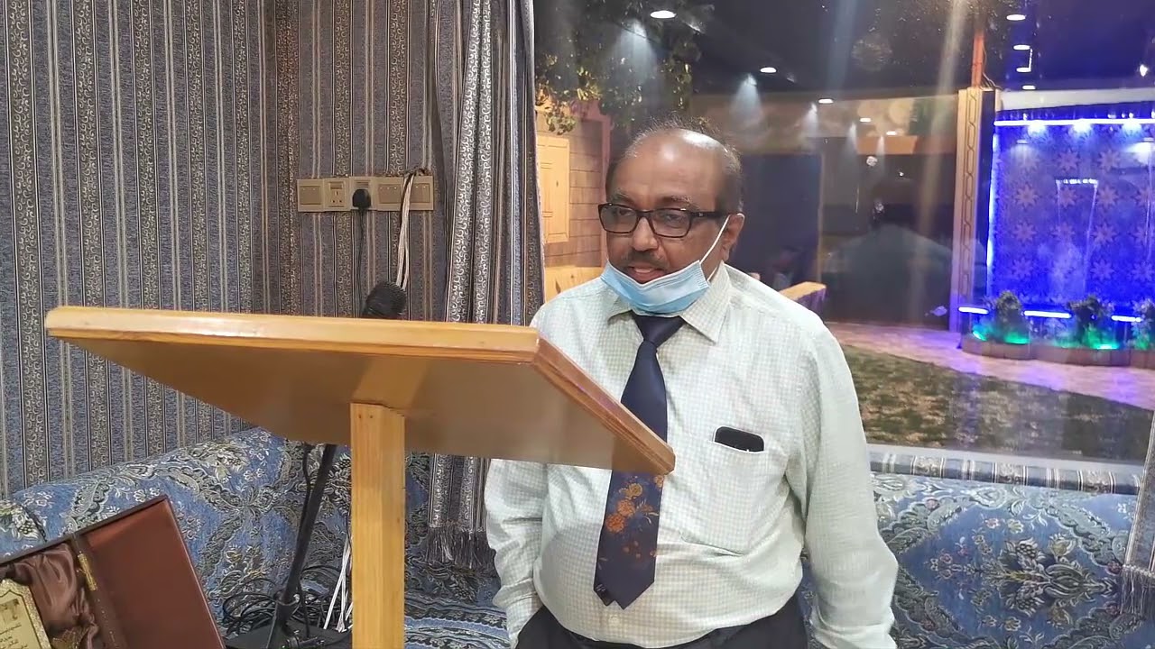 منسوبي مستشفى الدرب العام في حفل تكريم الدكتور شيخ محي الدين اخصائي العام بعد خدمته 36 سنة