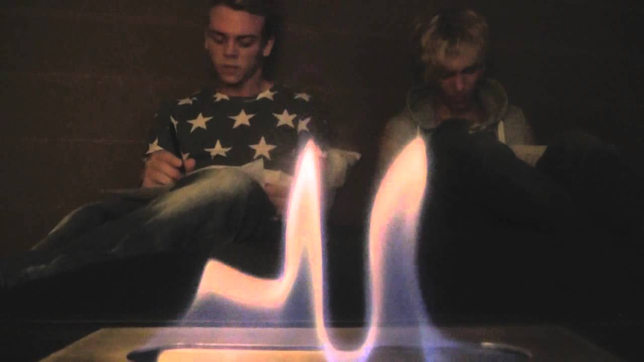 Nothing Like Us - Justin Bieber ( Sam&Adam from dot SE)
