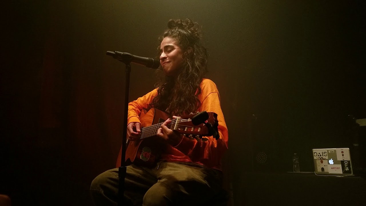 Jessie Reyez | Figures
