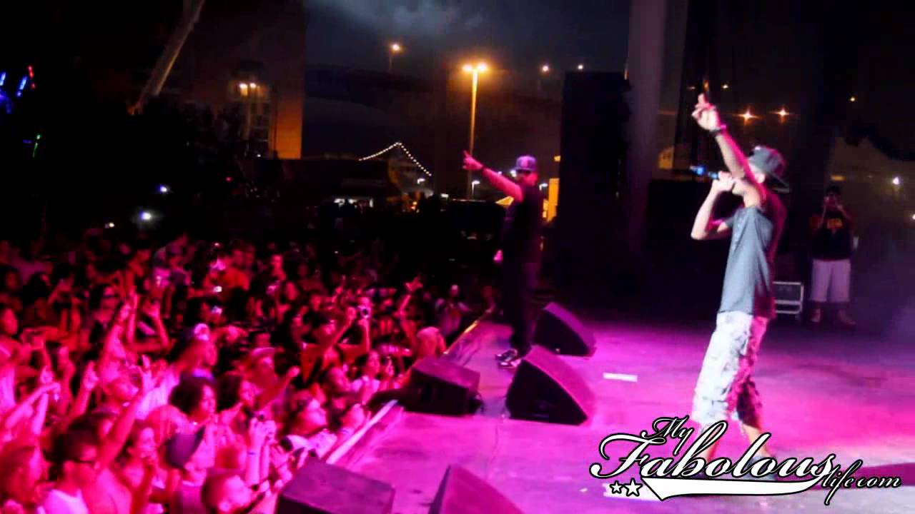 Fabolous, Wiz Khalifa & DJ Drama Perform 