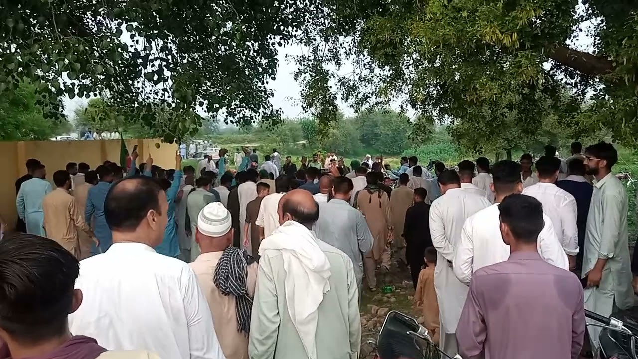 PTI Candidate Azhar Sadiq Won from Ankar Polling station | winning Moments #pti #Election.compaign