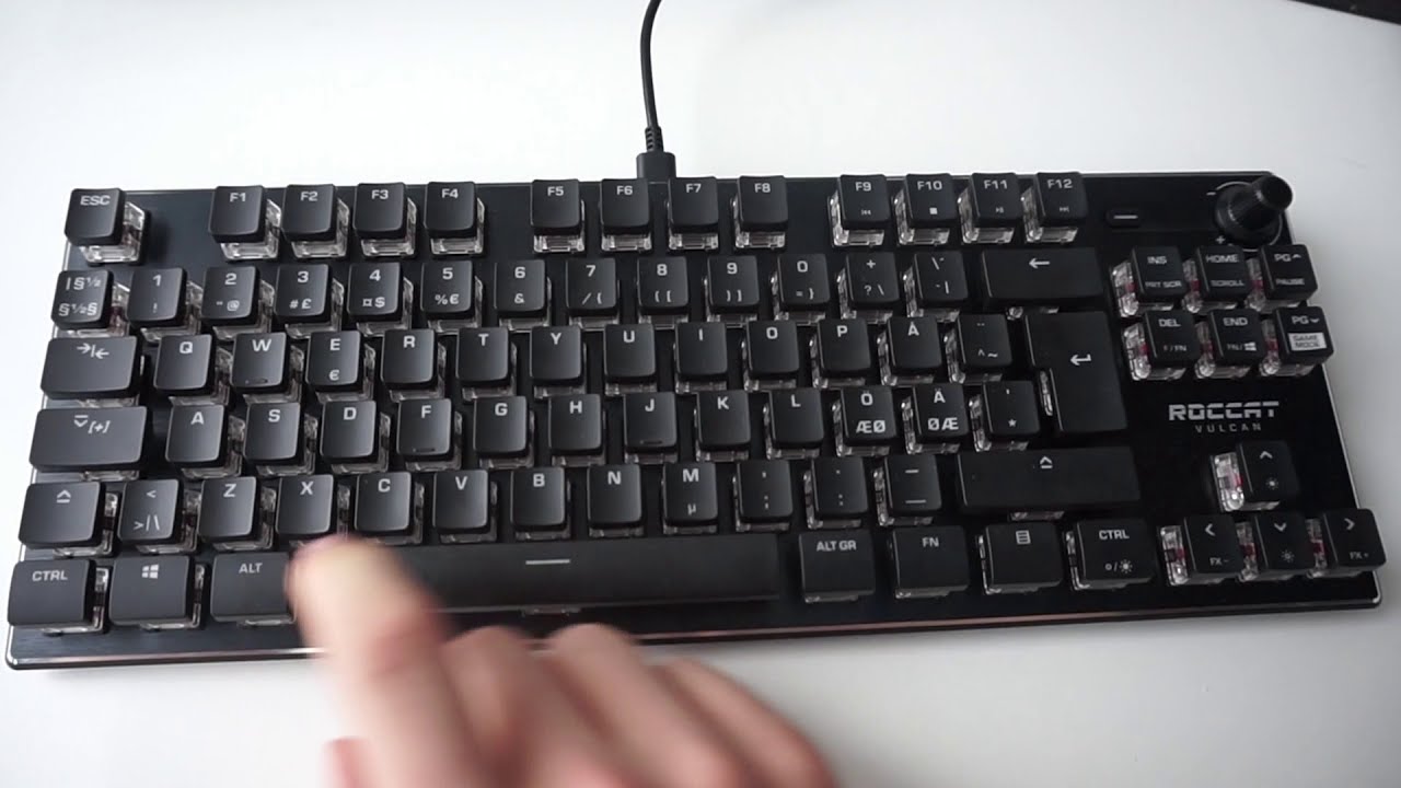 Roccat Vulcan TKL обзор