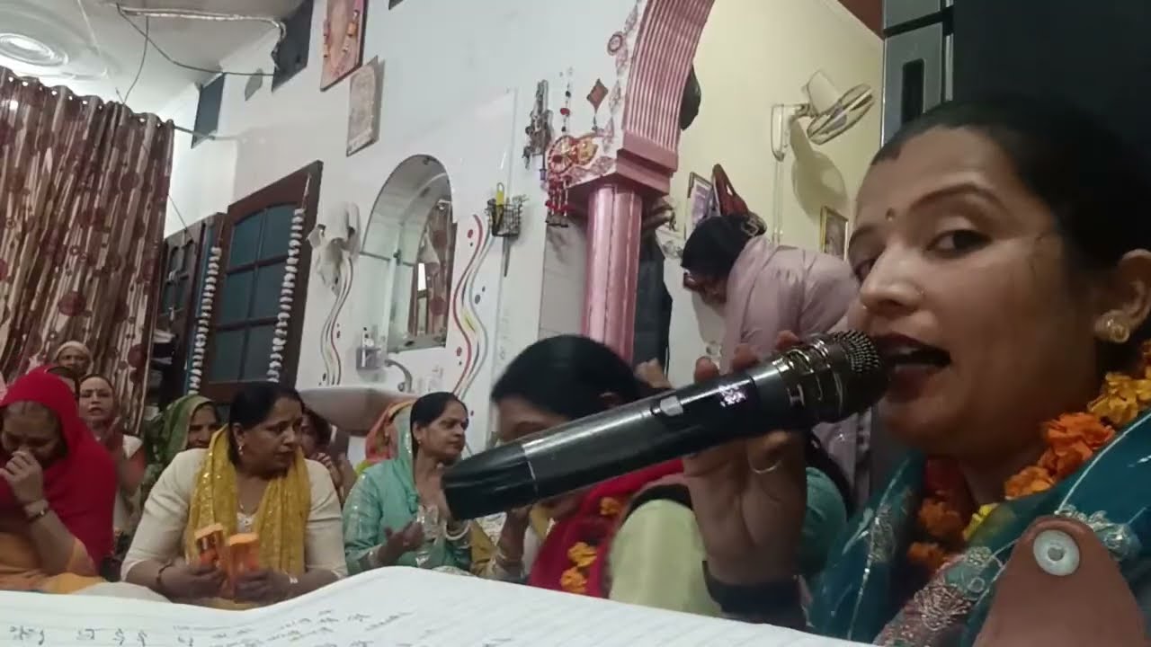 ma bhnbhori kirtan mndli is live