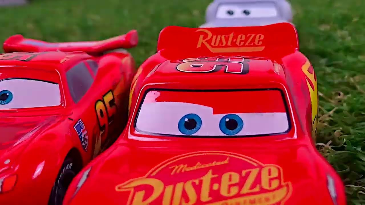 10 Lightning McQueen Race 2020 Disney Cars Toys Stop Motion Animation