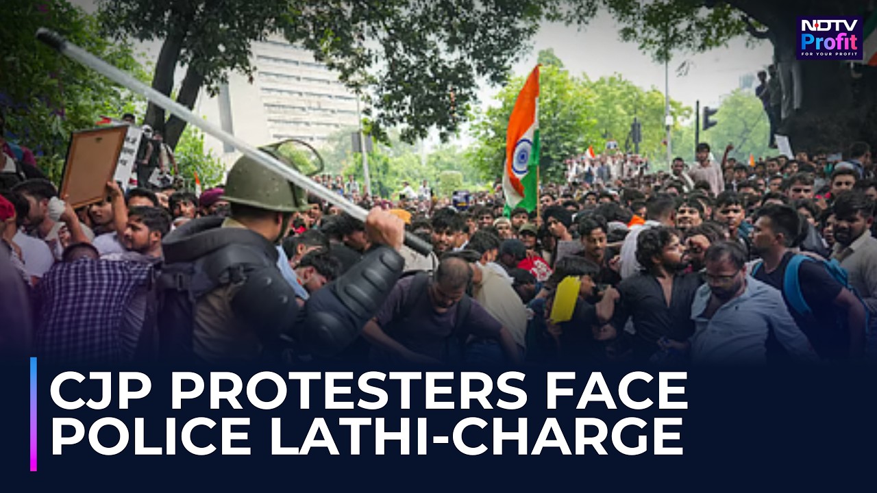 CJP NEET Protest: Police Lathi-Charge As Protesters Run Amok In Delhi